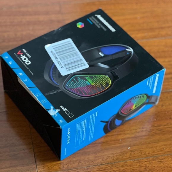 New New Sealed Gaming Headset with Mic Headset with Noise Canceling - Picture 8 of 8